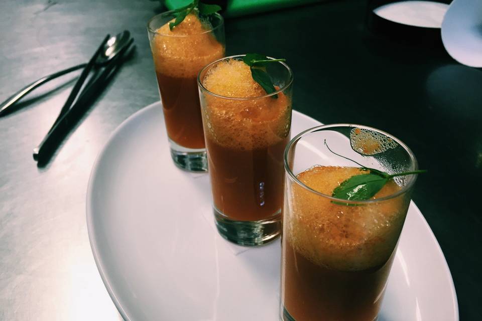 Lobster soup shooters