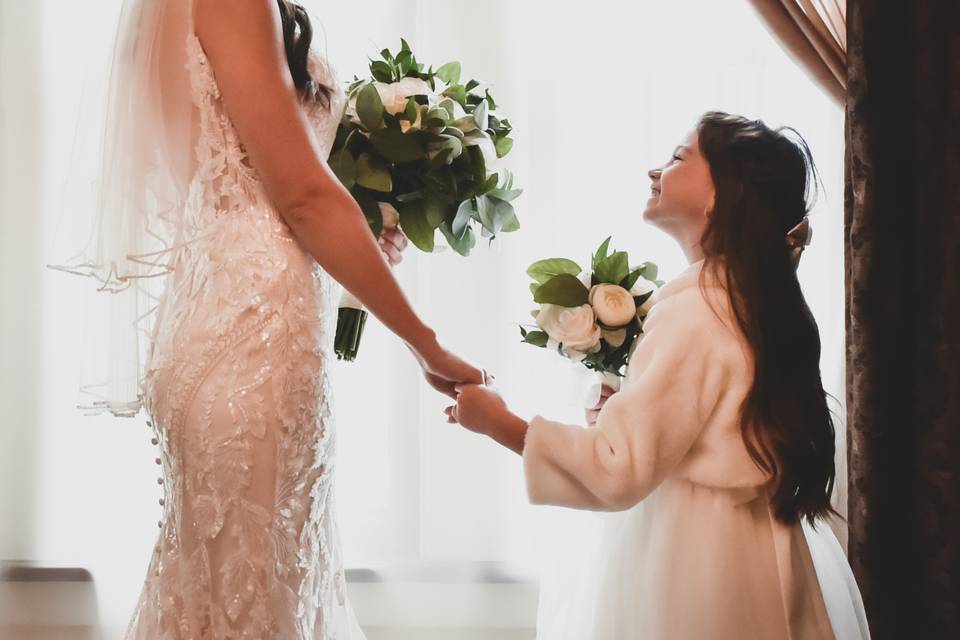 Bride and daughter