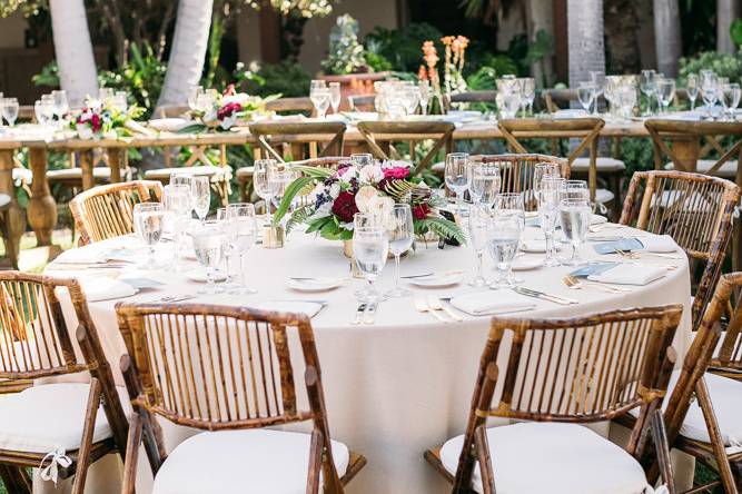 Casa Romantica San Clemente, lynne lucente floral design, miss hayley paige,24 carrots catering, events by katherine, camryn clair photography