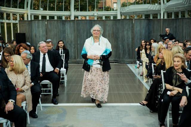 Approaching the ceremony