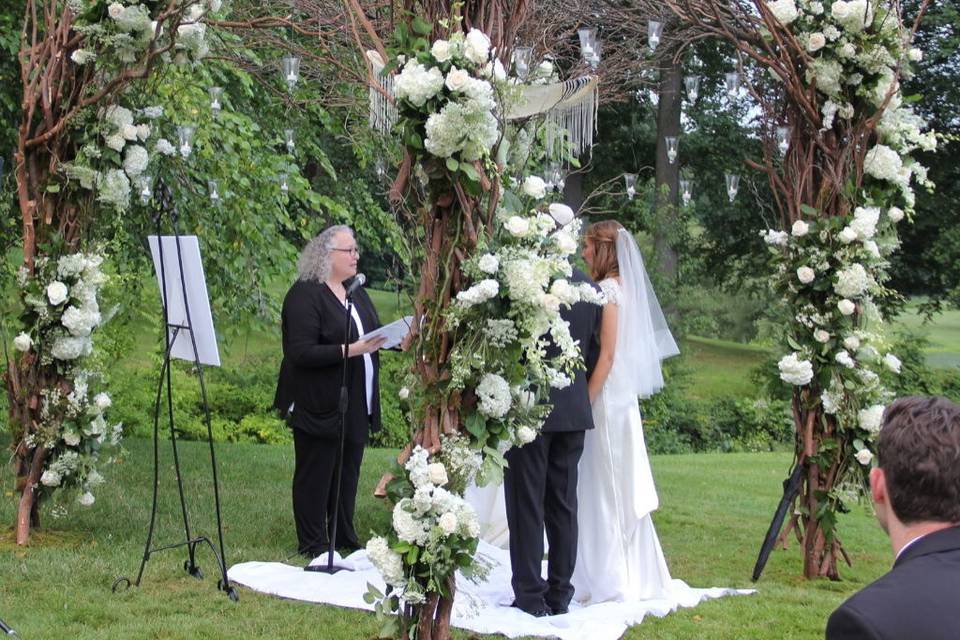 Rabbi Gail Nalven: Jewish and Interfaith Weddings