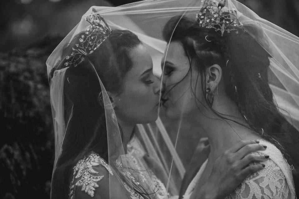 LGBTQ+ couple kiss