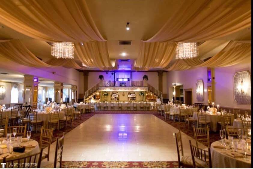 Venue with System & uplighting