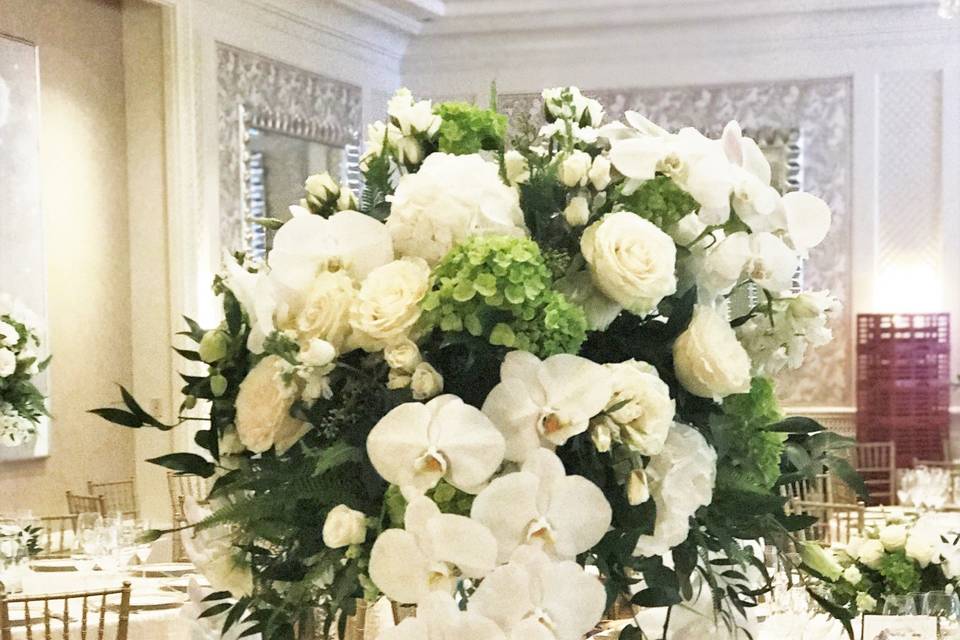 Floral centerpiece