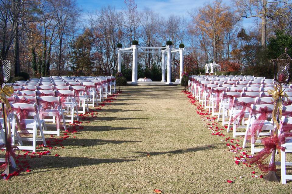 Outdoor ceremony