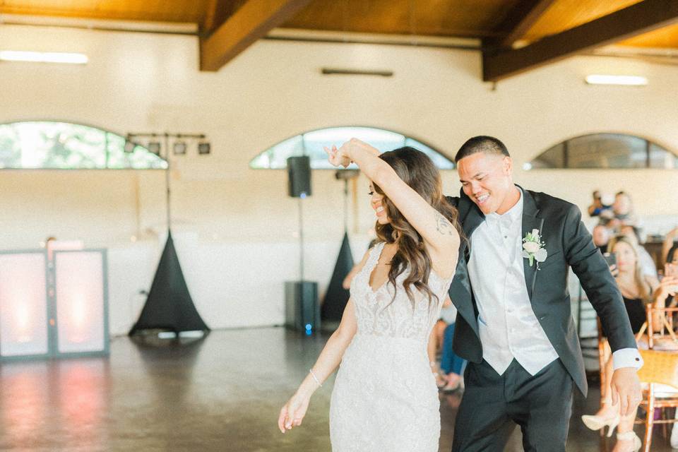 Bridges Golf Club First Dance