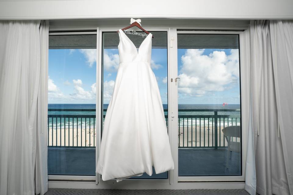Brides Dress