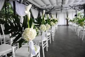We provide the best envoirment for our wedding couples.