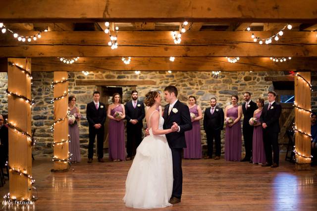 Country Barn Weddings