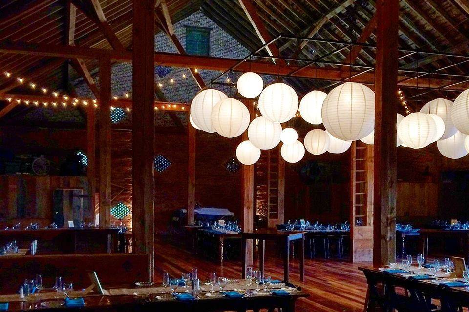 Blue decor and lanterns