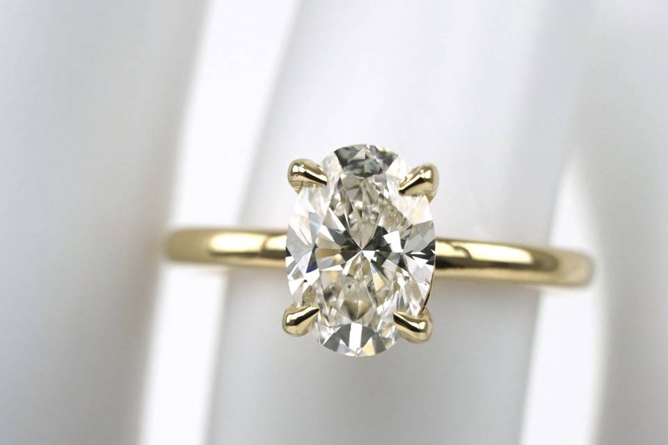 Oval Solitaire Engagement Ring