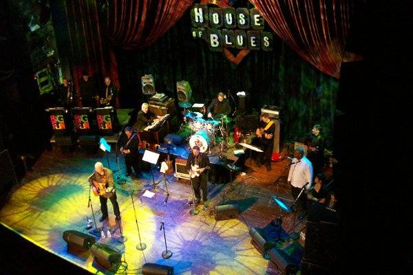 A less formal evening at the House of Blues in Chicago.
