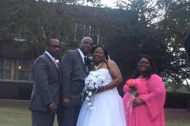 Best man bride groom maid of honor