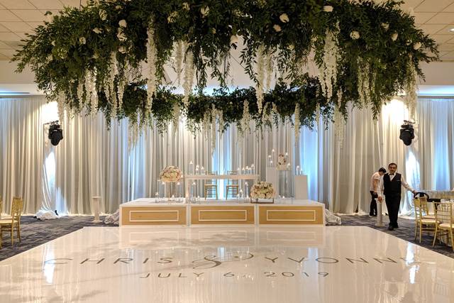 Floral Chandelier - Delta