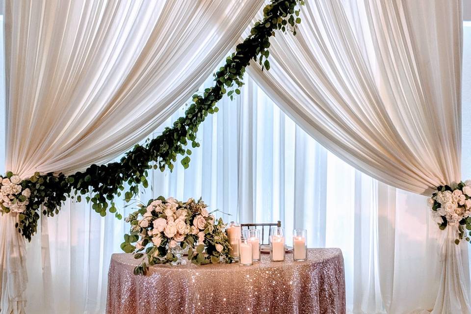 Sweetheart Table