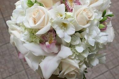 White bouquet