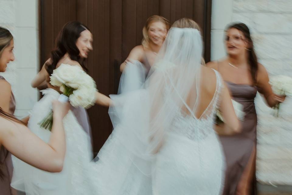 Bride and bridesmaids
