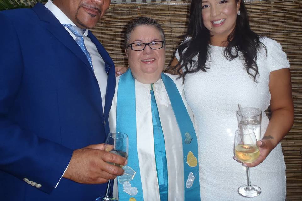 Enchanting fall bilingual wedding at Tribeca Restaurant with reading by brides Mother - Bibilia Salmo 1. Per couples referral officiated at brides sister's wedding three years later.