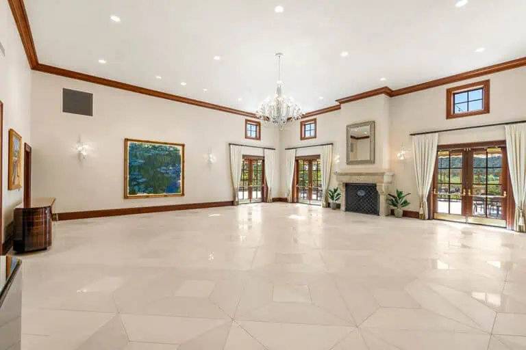 Grand Salon