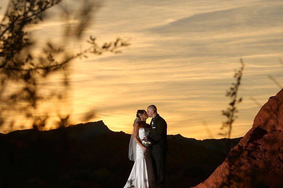 Romantic sunset wedding