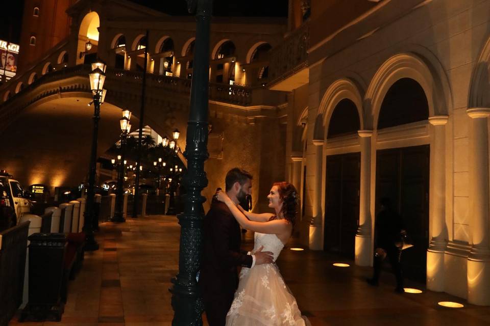 Scenic Las Vegas Weddings and Photography