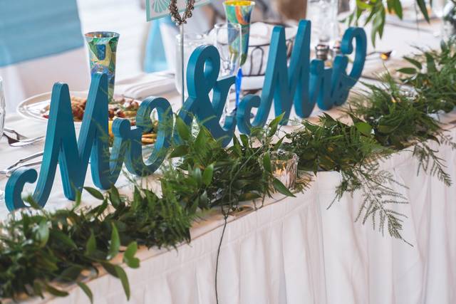Head table