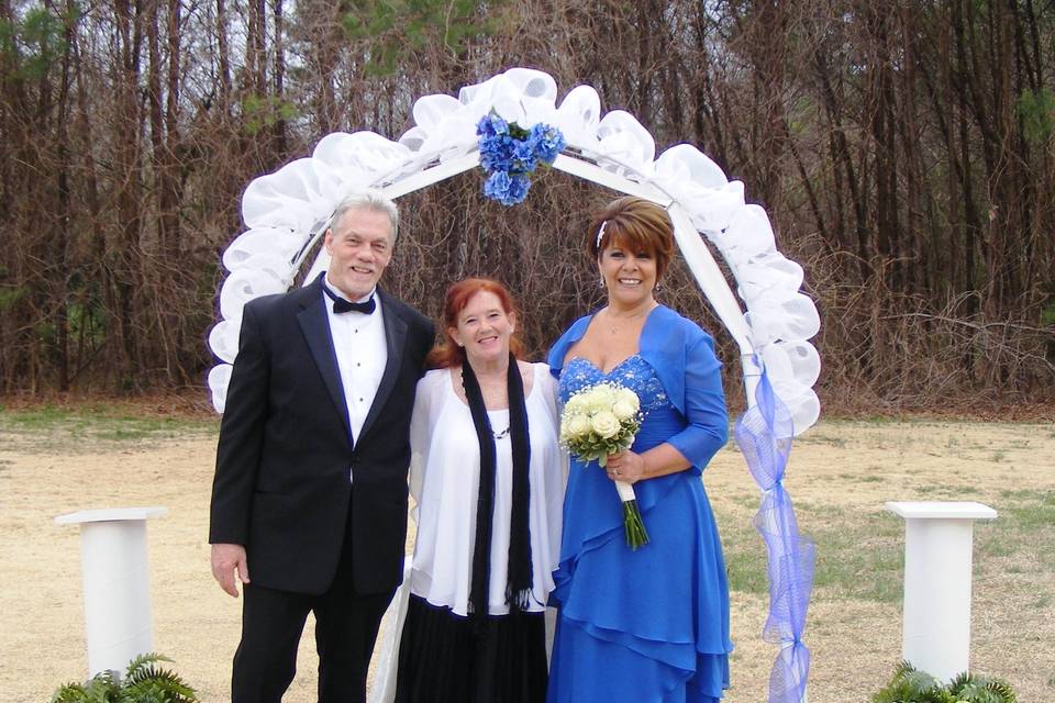 A beautiful Biker Wedding at Gregory Vineyards