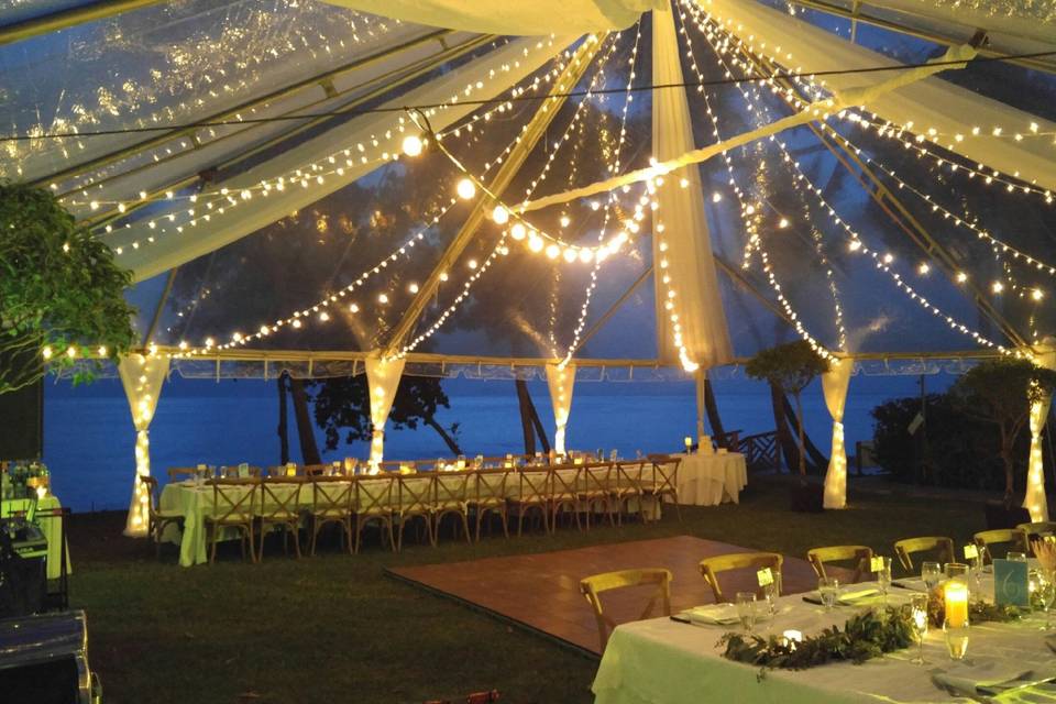 CLEAR TENT AND DANCE FLOOR