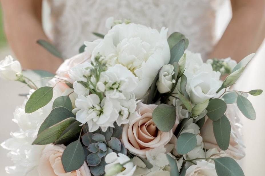 Blush bouquet