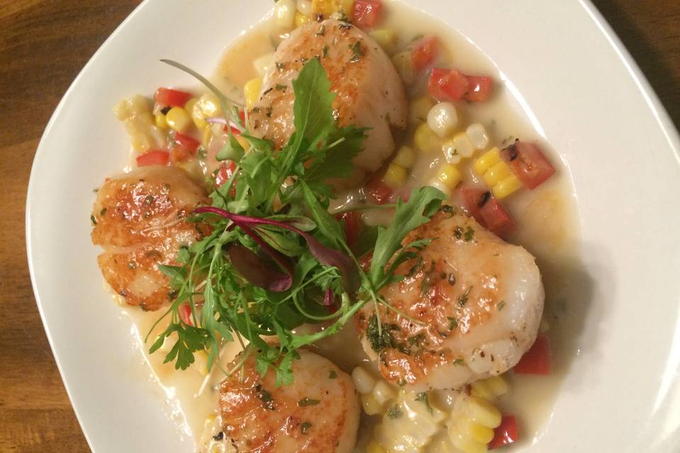Scallops w/ Beurre Blanc Corn