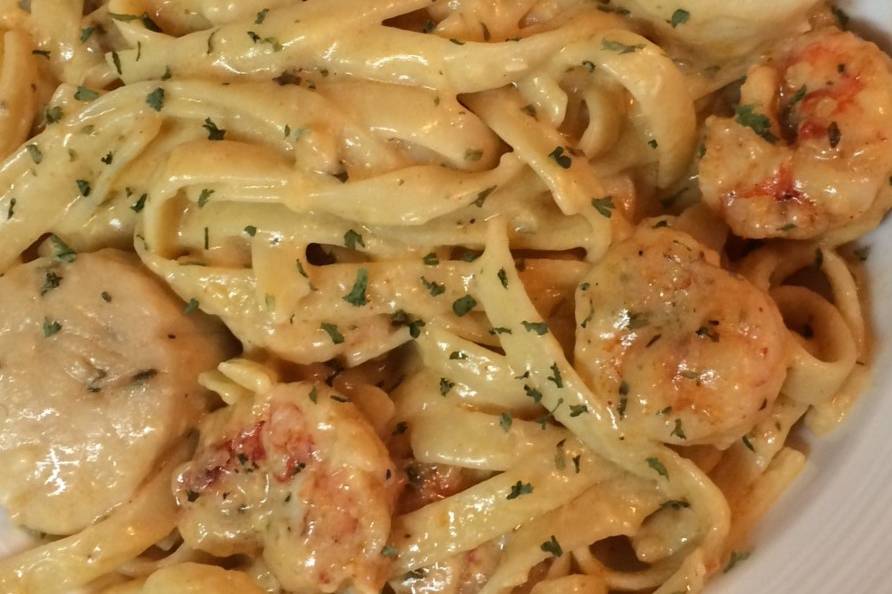 Seafood Alfredo