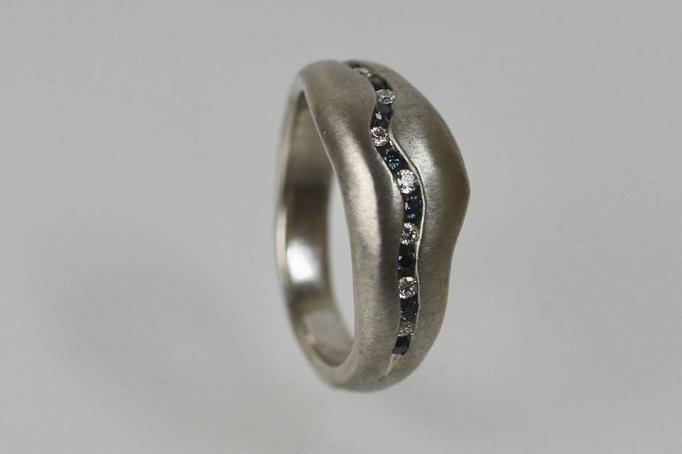 14K Gold & Diamond
