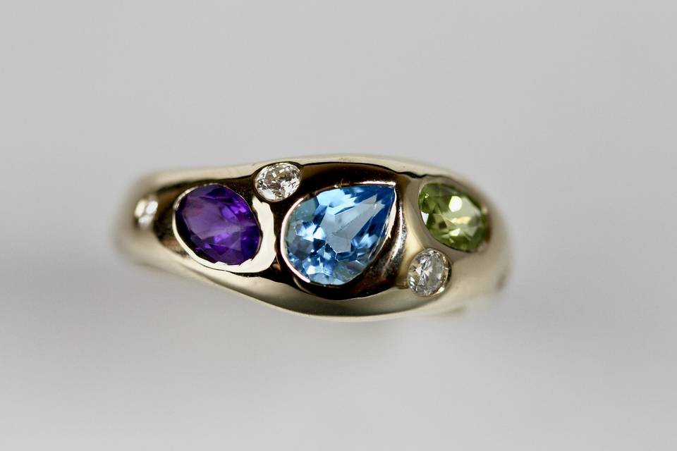 14K Gold Custom Wedding Ring