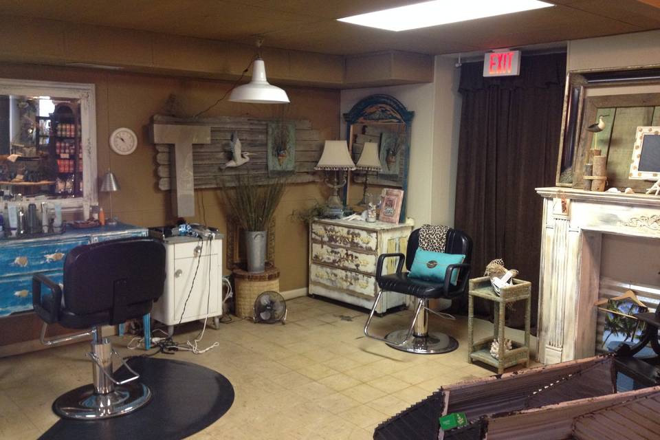 Loletah's VIP Salon