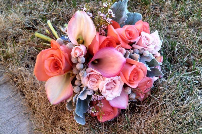 Pink bouquet with berries