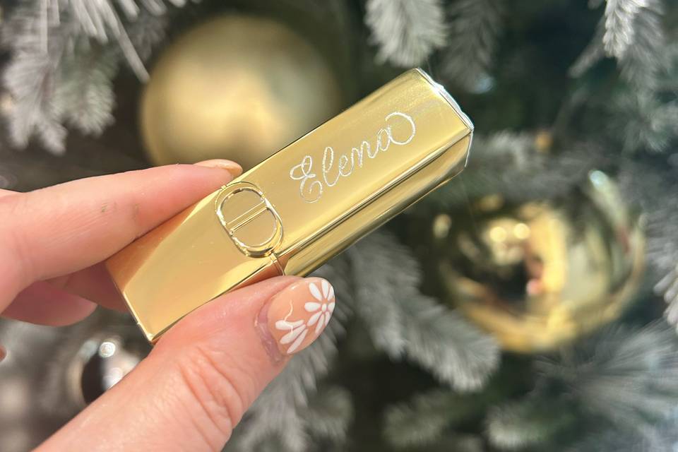 Lipstick Engraving