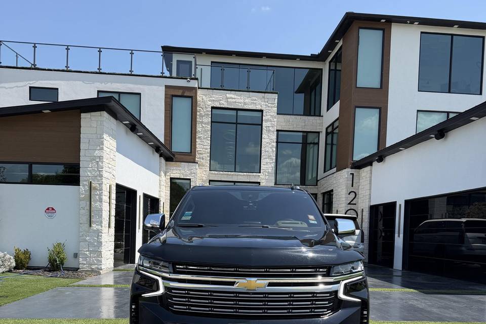Getaway SUV (Suburban)