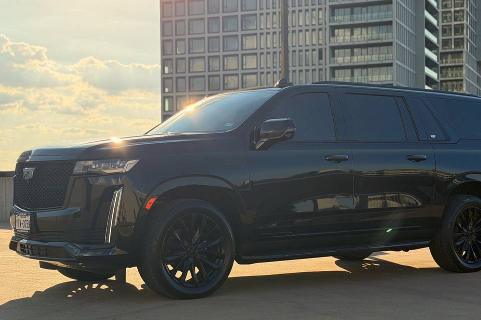 Getaway SUV (Escalade)