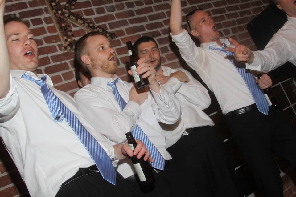 Buzzardball DJ Entertainment