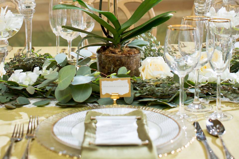 Dusty Rose Tablescape