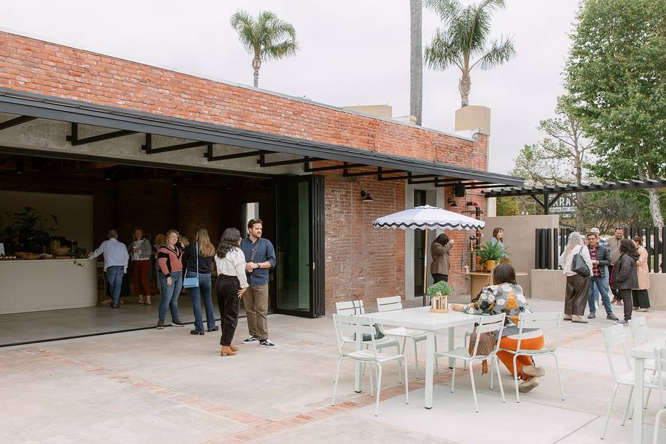 Indoor–Outdoor Connection