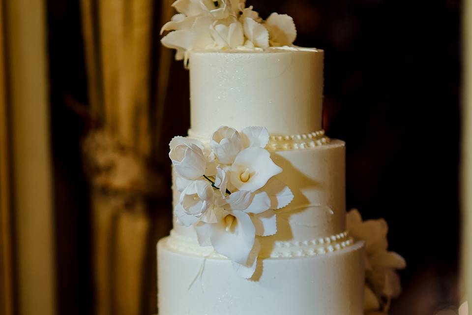 Five-tier wedding cake