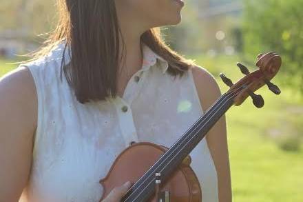 Dasha Gilmore, Violin