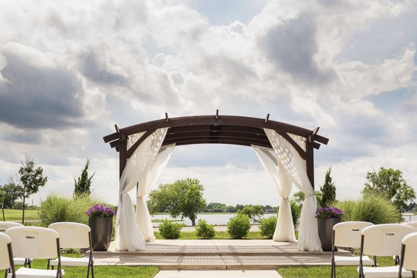 Outdoor Ceremony