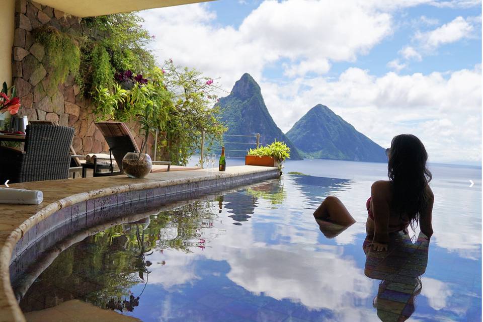 Go Far VIP Travel Honeymoon