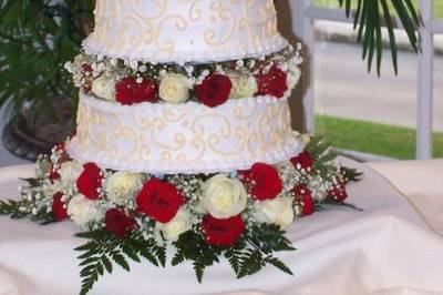 Scrolls with Roses
