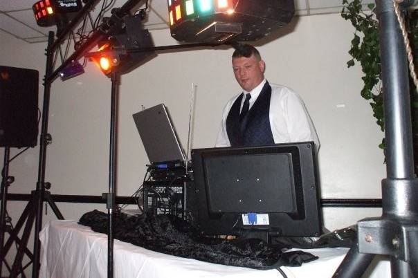 DJ Shawn Woods & Co.