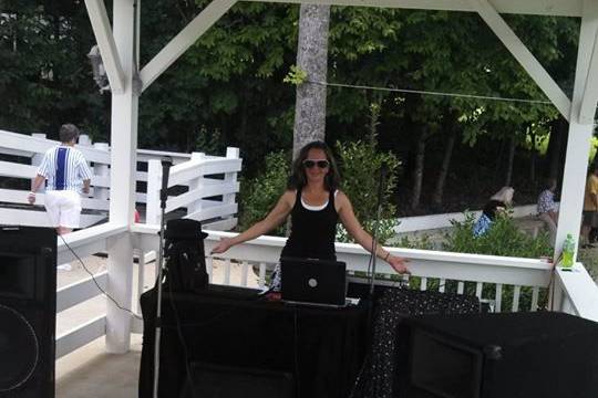 DJ on her station