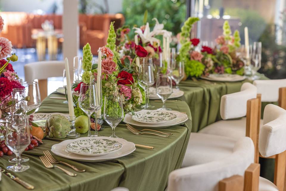 Indoor/ Outdoor Reception Spac