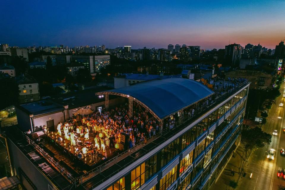 05-boat-party.jpg